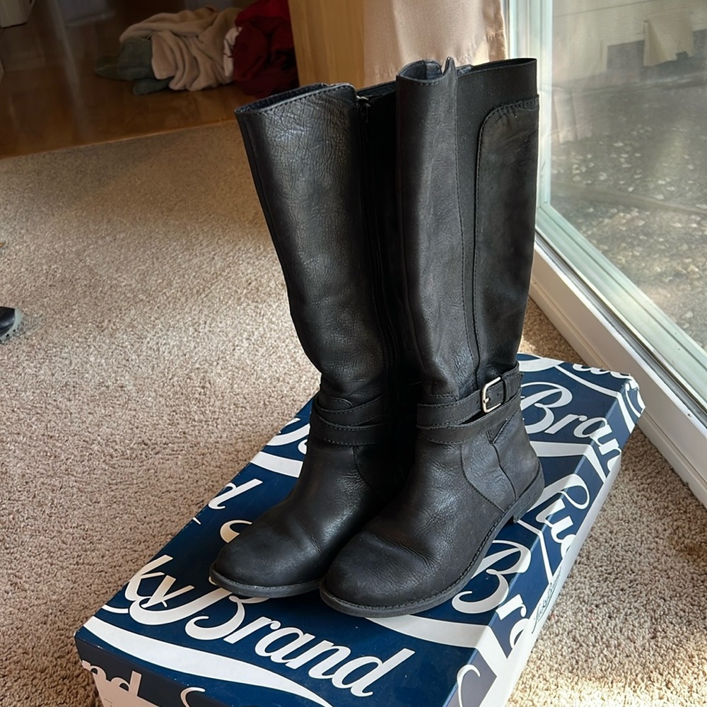 Lucky brand